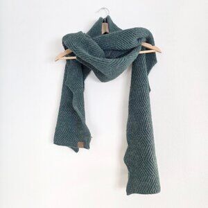 C.C. Knit Scarf Dark Green Zigzag Ric Rac Ripple Edge Long Winter Wrap